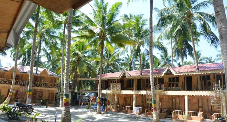 Gold India Beach Resort, Havelock Island 1